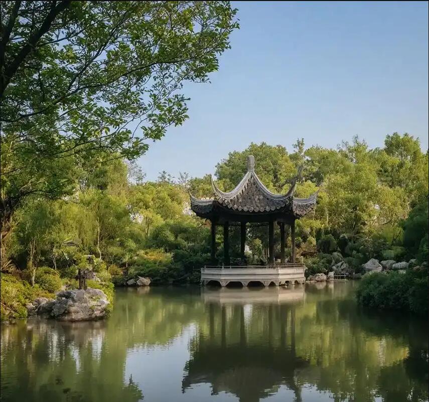 浙江夏日餐饮有限公司